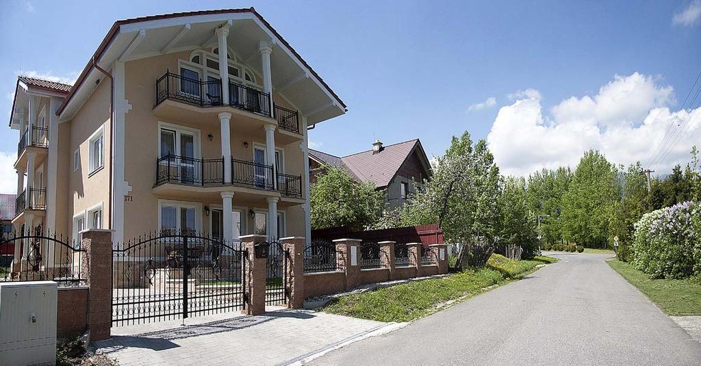 Villa Butterfly Nova Lesna Bagian luar foto