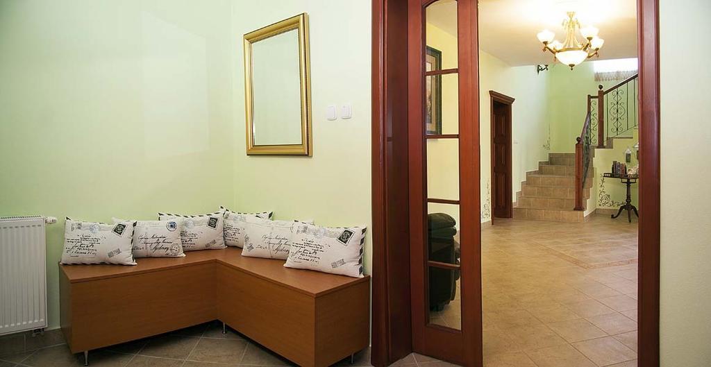 Villa Butterfly Nova Lesna Bagian luar foto